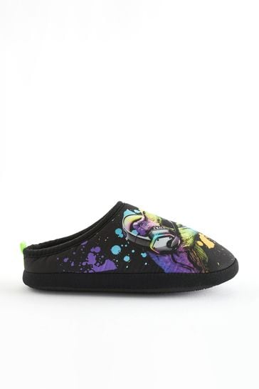 Sporty slippers sales