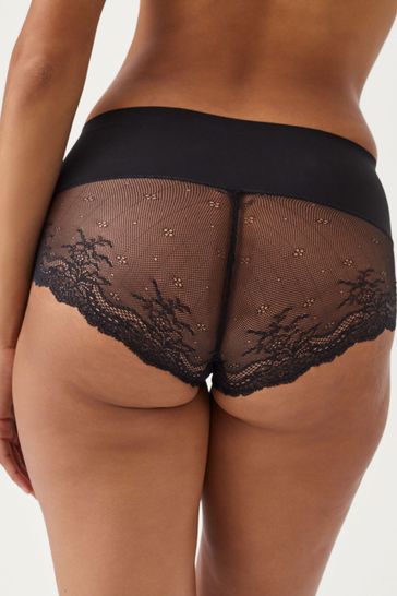 SPANX Undie-Tectable Thong Panty Women's Shapewear Underwear, Black,Medium  