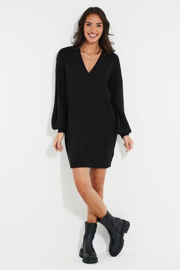 Black v hot sale neck jumper dress