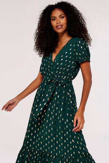 Apricot top green dress
