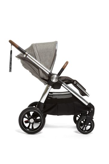 Ocarro moon pram sale