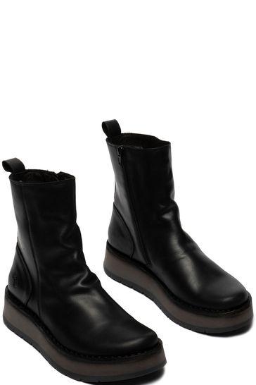 Ladies fly discount boots size 6