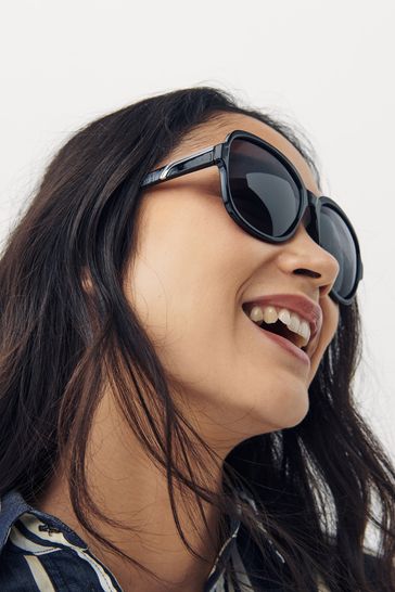 Buy Black Polarised Square Sunglasses from Next Luxembourg