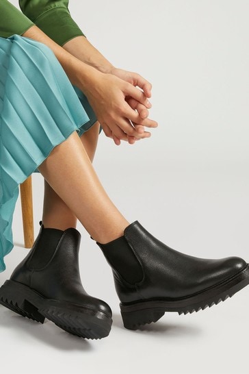 الرفض قطب كهربائي معين  Buy Jones Bootmaker Black Trieste Chunky Ladies Leather Chelsea Boots from  Next USA