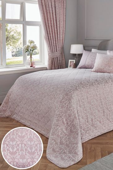 Bedspread deals laura ashley