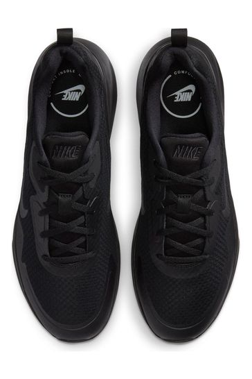 Black nikes best sale 2019