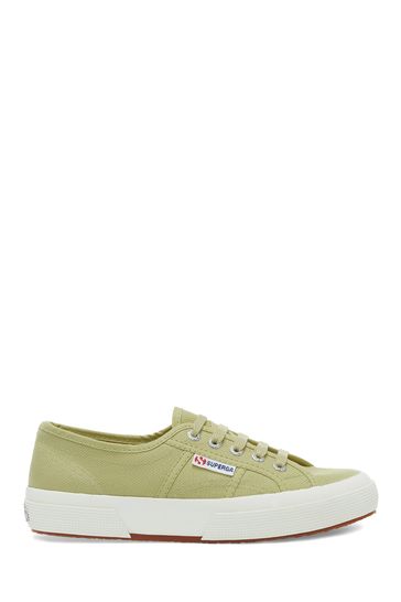 Green superga 2025