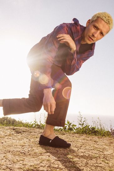 Toms new arrivals shoes vegan