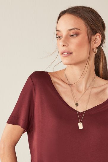 Maroon discount neck piece