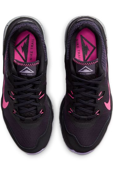 Black pink womens nike clearance shoes