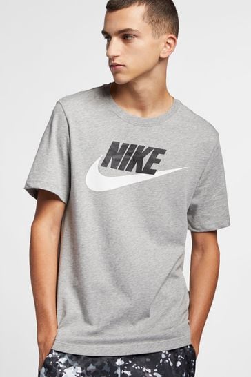 Camiseta gris oscuro Icon Futura de Nike