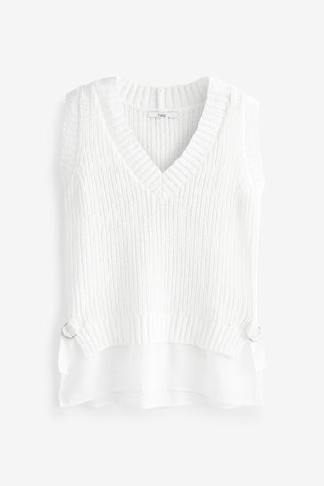 V shaped clearance vest