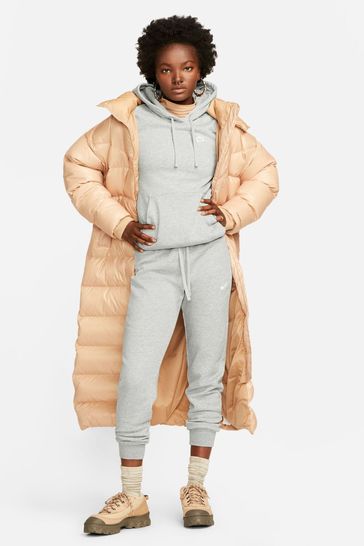 Nike skinny joggers sales