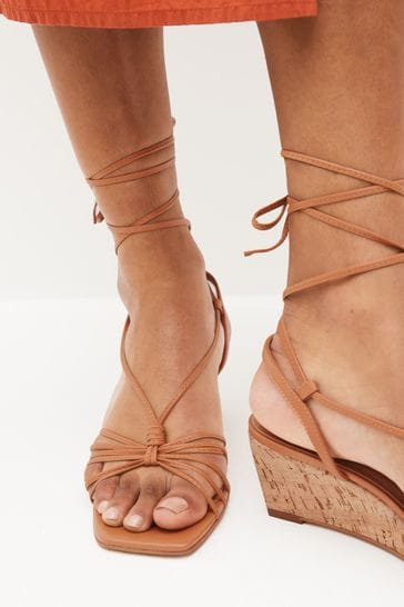 Low 2025 cork wedges