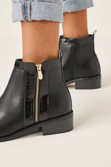 Ladies ankle boots hotsell with zip