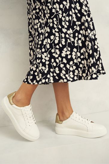 Hobbs plimsolls shop