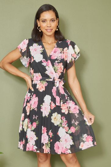 Black wrap hotsell skater dress