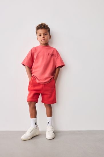 Sweat shorts and shirt set clearance