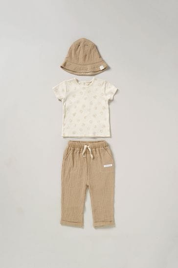 Homegrown Natural 3 Piece T-Shirt Trousers And Reversible Hat Outfit Set