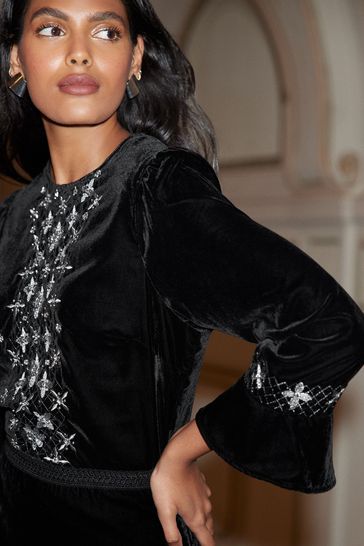 Laura ashley black velvet dress hotsell