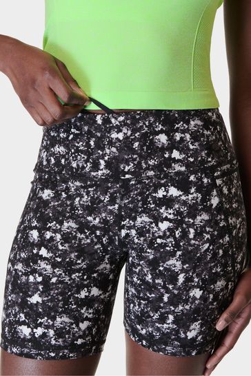 Black Electric Texture Print Power 6" Biker Shorts