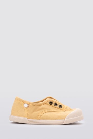 Yellow plimsolls discount