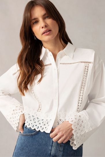 Ro&Zo Cropped Crochet Trim White Shirt