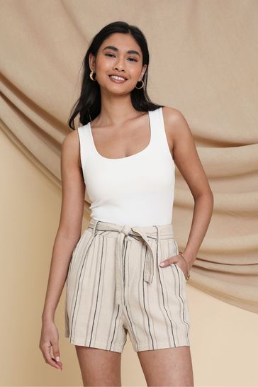 Self tie waist shorts online