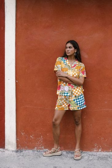 Chelsea Peers Brown Linen-Blend Fruit Checkerboard Print Short Pyjama Set