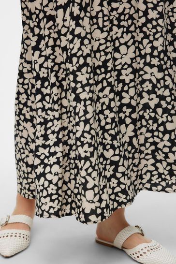 Buy VERO MODA Printed Maxi Skirt from Next Bahrain