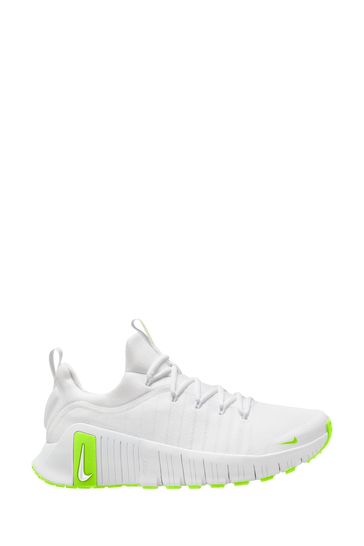 White nike gym trainers 2025
