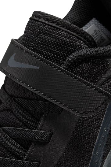 Black nike shop strap trainers