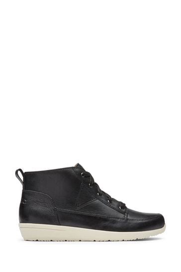 Vionic Shawna Chukka Ankle Boots