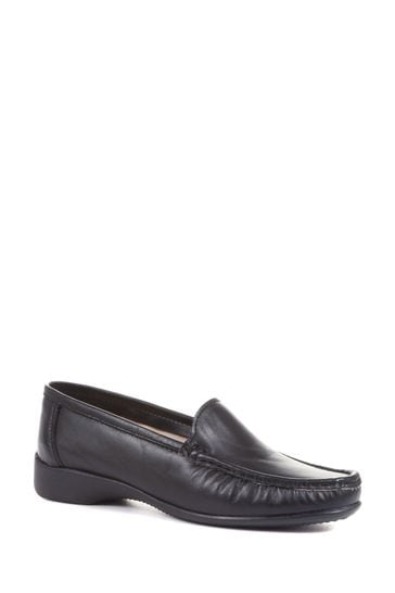 Leather loafers wide fit 2025