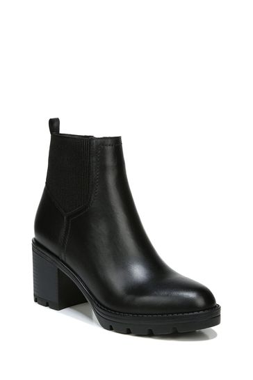Naturalizer black ankle boots store