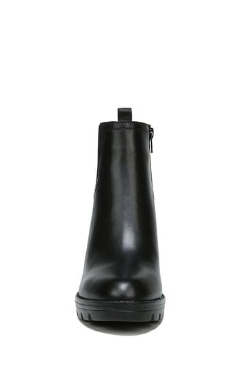 Naturalizer leather 2025 ankle boots