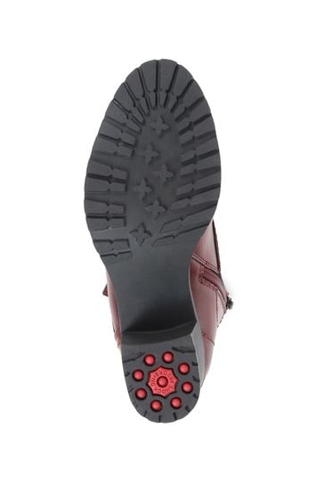 Pavers sale red boots