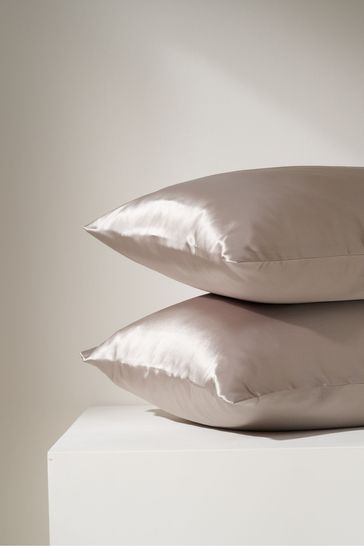 Truly Set of 2 Grey Platinum Silk Pillowcases
