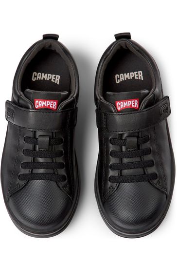 Kids black sales sneakers