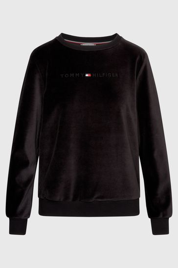 Black tommy jumper 2025
