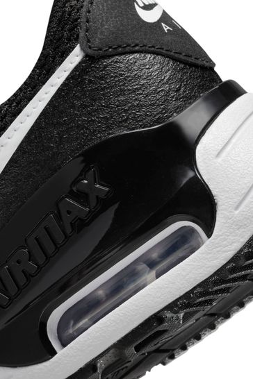 Black white online air max