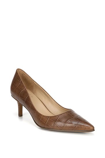 Naturalizer heel shoes 2025