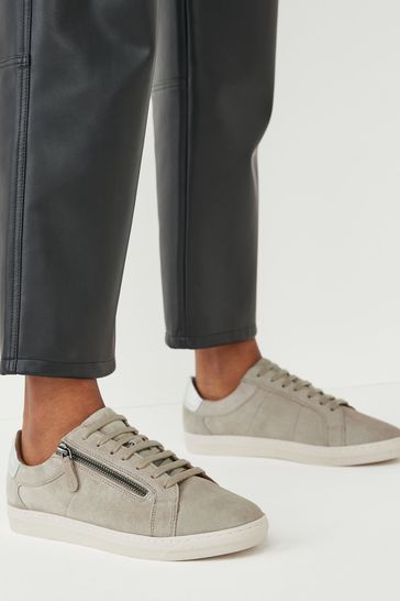 Mens side top zip trainers