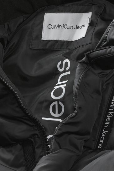 Calvin Klein Jeans Boys Black Essential Puffer Jacket