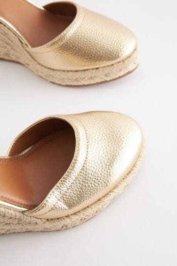 Gold closed toe wedges hotsell