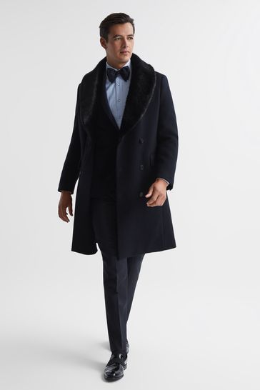 Double breasted coat best sale with fur collar