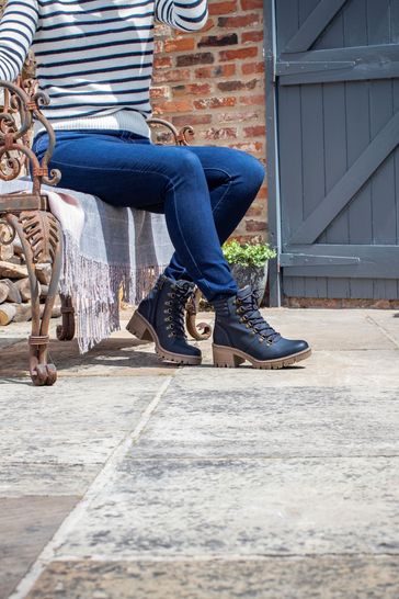 Pavers blue ankle best sale boots