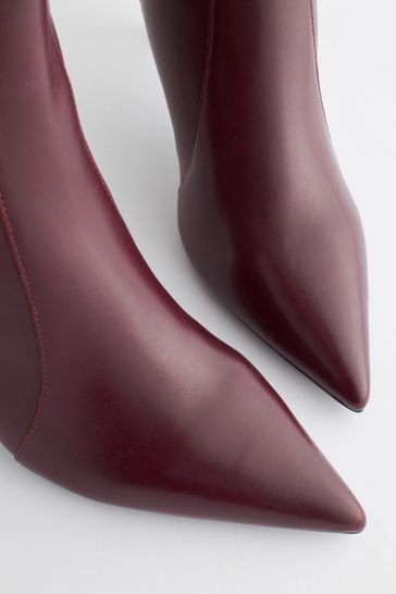 Burgundy pointed boots best sale