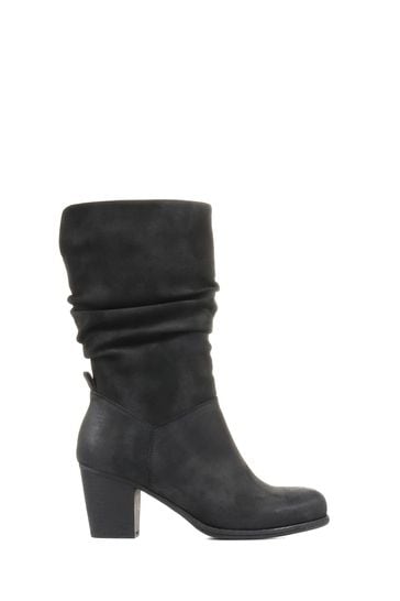 Pavers sale black boots