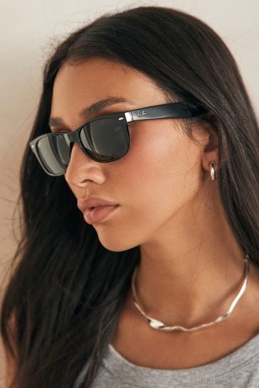 Ray-Ban Wayfarer XL Sunglasses